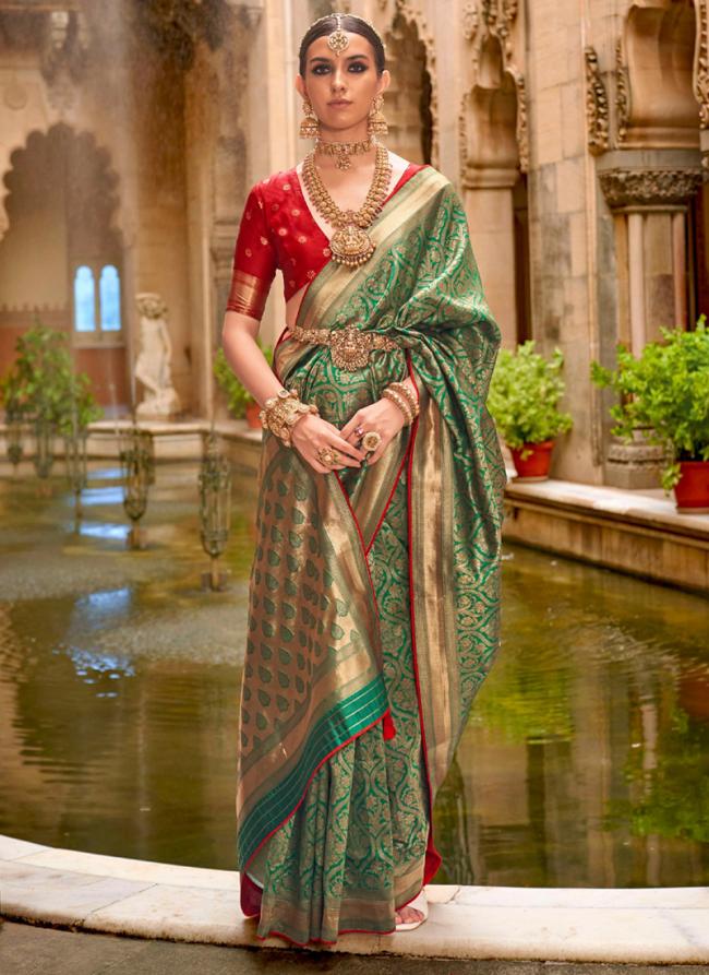 Silk Green Wedding Wear Weaving Saree